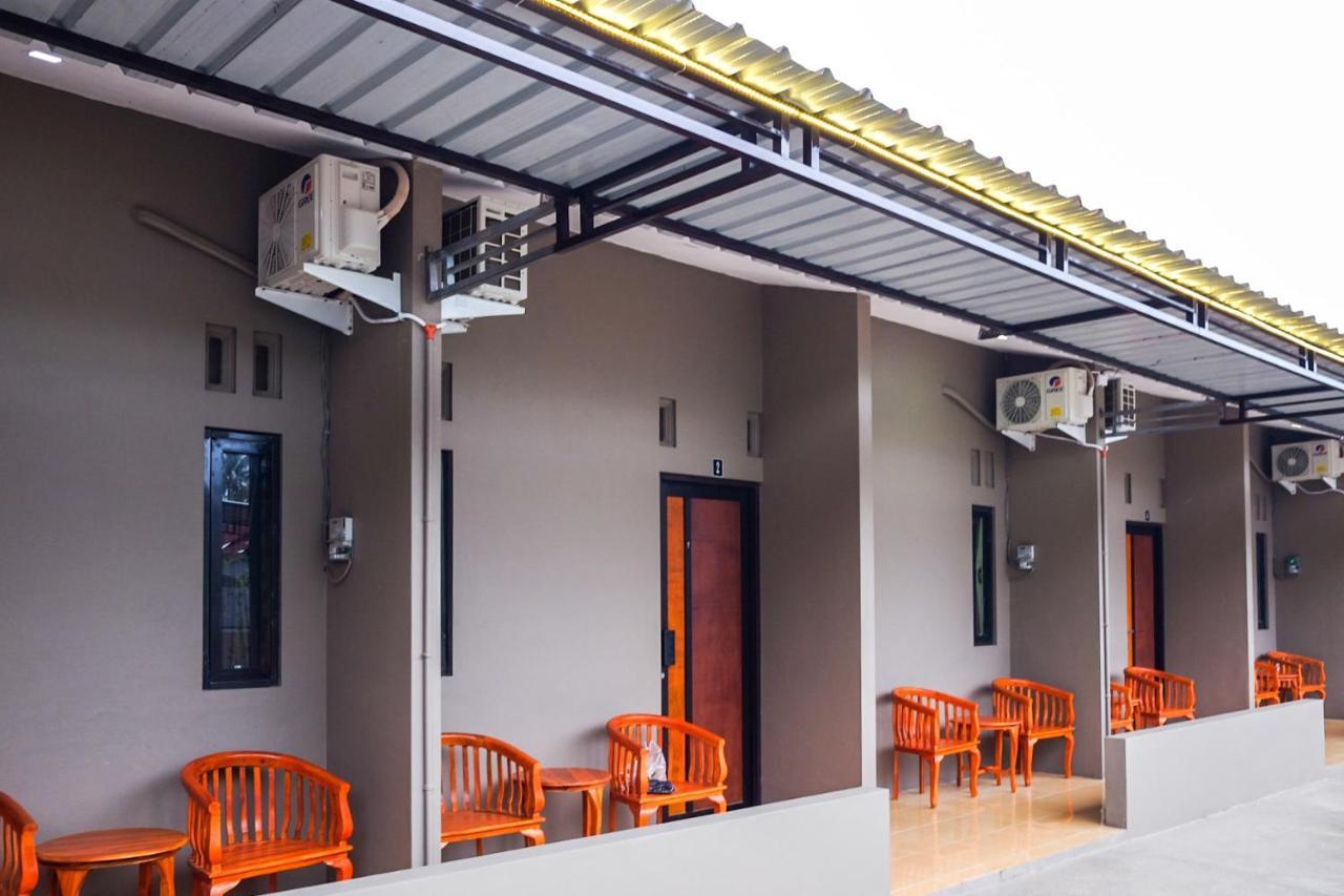 Reddoorz Syariah Near Exit Tol Pemalang Comal 2 Hotel Exterior photo