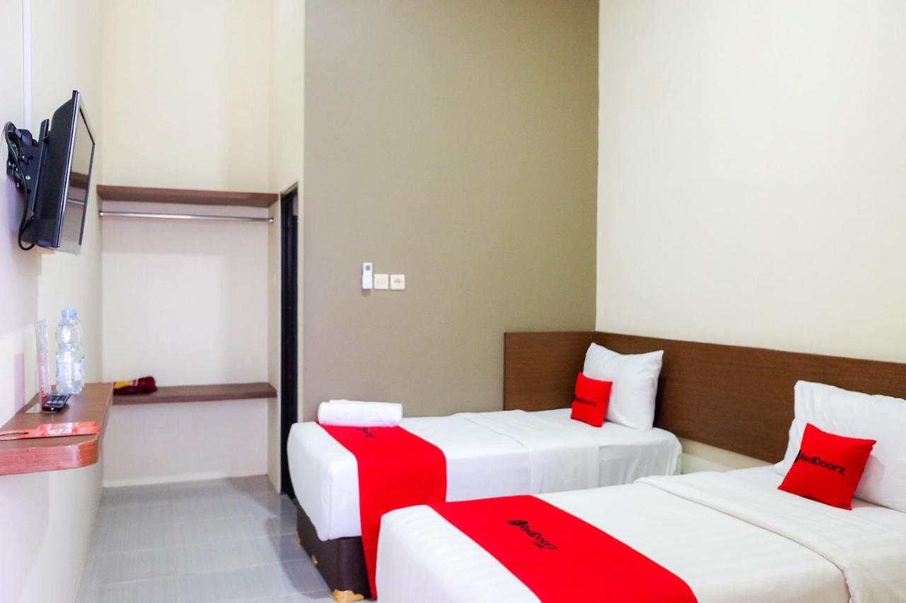 Reddoorz Syariah Near Exit Tol Pemalang Comal 2 Hotel Exterior photo